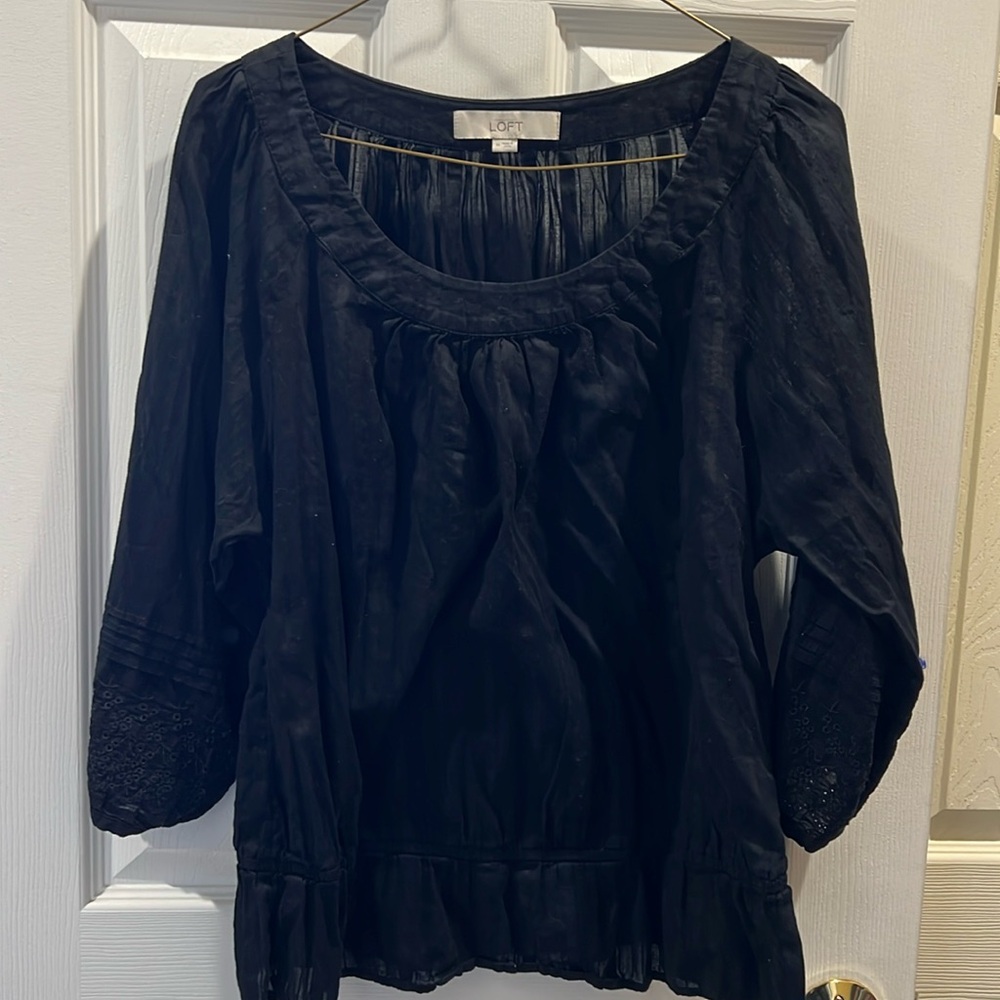 Ann Taylor Loft women’s medium blouse in black